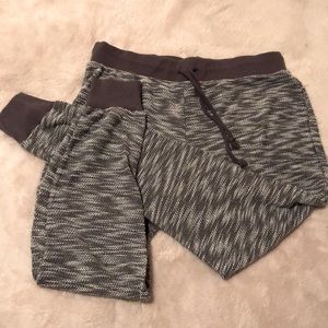 No boundaries joggers